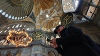 Blue Mosque menjadi salah satu objek wisata yang ditutup. CNN Indonesia/Agustiyanti