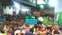 Yasonna mengatakan kebijakannya ditujukan untuk membebaskan para narapidana yang berjejalan di sel overkapasitas.