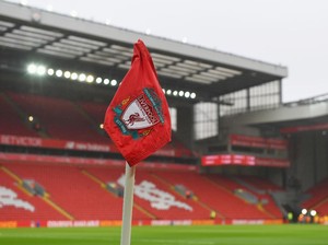 Gaji Staf Disokong Pemerintah Inggris, The Reds Dikritik Keras