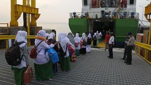 Cegah Corona, Para Santri Dipulangkan