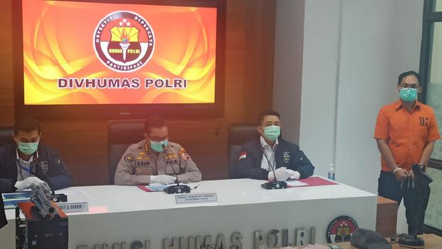 Konpers Kasus Ali Baharsyah Penghina Jokowi