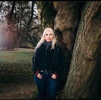  Meskipun ukuran payudaranya sudah 32H, Aviva, yang tinggal di Spanyol ini tengah mempertimbangkan untuk pengerjaan payudara keempat dan pengencangan bokong. Foto: Instagram