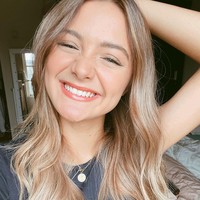 Untuk mengusir rasa bosan, Amanda akhirnya pergi ke supermarket. Tadi gue sempet ke supermarket sebentar. Rasanya senang banget bisa ke supermarket, tuturnya. (Foto: Instagram/@amandarawles)