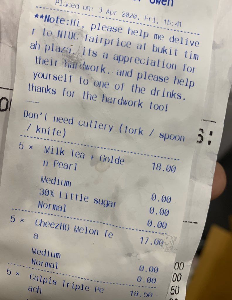 Kiriman bubble tea untuk pegawai supermarket