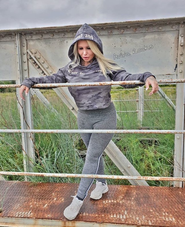 Tetapi banyak juga orang yang ramah, mereka berbicara kepada saya, mereka ingin foto atau tanda tangan. Orang-orang sering bertanya kepada saya ‘apakah kamu seorang bintang?’ ” imbuhnya. Foto: Instagram