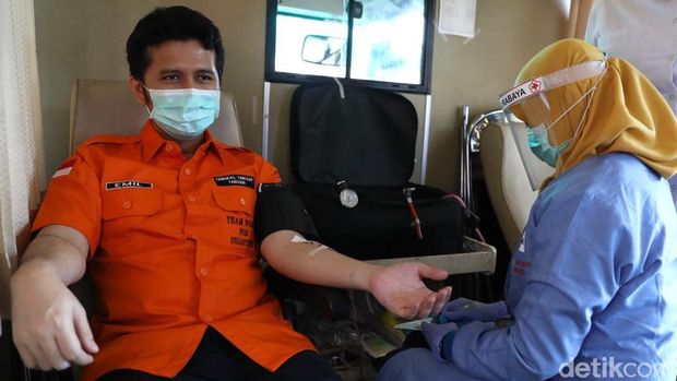Wagub Emil juga donor darah