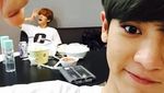 Pesona Tampan Park Chanyeol Terlihat Lewat Momen Kulinernya
