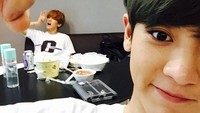 Selain itu, Park Chanyeol merupakan sosok yang akrab dengan teman-temannya. Seperti pada momen ini, ia mengucapkan Baekhyun ulang tahun dengan mengunggah foto makan bersama mereka berdua. Foto: instagram Park Chanyeol