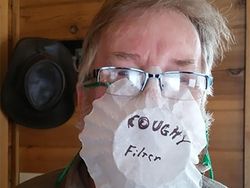 Ragam Aksi Nyeleneh Warga Dunia Lindungi Diri dari Corona