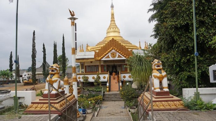 Vihara Dhammadipa Arama