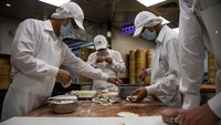 Saat beberapa negara masih ragu untuk mengambil tindakan, negara Taiwan dengan cepat melakukan tindakan untuk  menghasilkan dan mengimplementasikan daftar sedikitnya 124 item tindakan dalam lima minggu terakhir untuk melindungi kesehatan masyarakat.