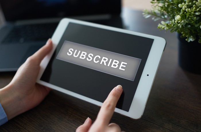 subscribe subscribe