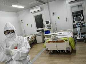 Pemerintah Tanggung Biaya Perawatan WNA yang Positif Corona di RI