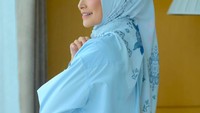 Model sekaligus pesinetron Soraya Larasati jadi perbincangan usai menceritakan pengalamannya jadi korban begal payudara ketika lari pagi. Payudaranya diraba pengendara motor yang tak dikenal. Foto: Instagram sorayalarasat1