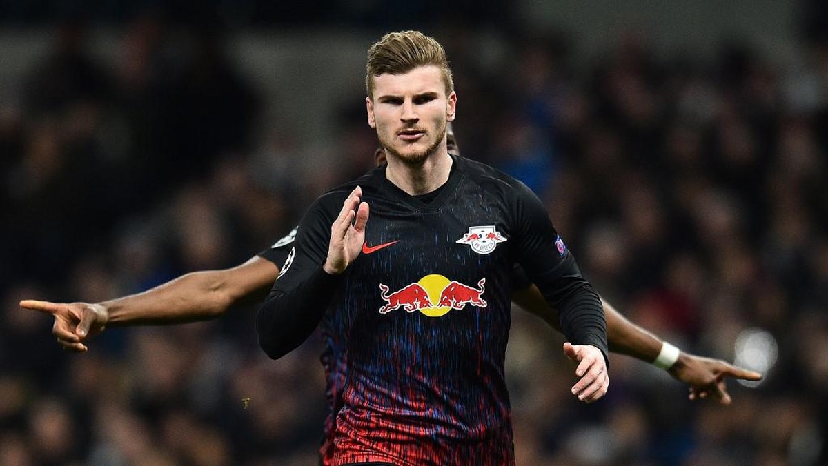 Leipzig tak mau melepas Werner sebelum Liga Champions musim ini selesai. Foto: AFP/GLYN KIRK