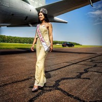 Miss England 2019 Bhasha Mukherjee lulus dari fakultas kedokteran Universitas Nottingham dengan dua gelar yaitu Bachelor of Medicine dan Bachelor of Surgery. Foto: Instagram @ bhasha05