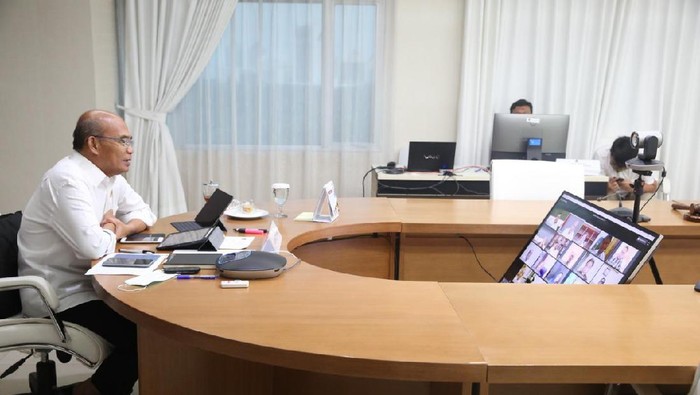 Menko PMK Ajak Diskusi Pakar Permodelan untuk Tangani Corona