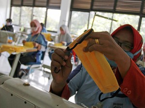 Bupati Toraja Utara Akan Bagi 17.000 Masker Kain Gratis, Penjahit Siap Bantu