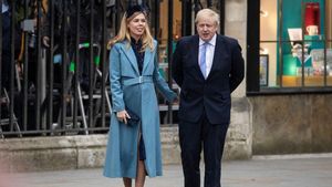 Foto: Tunangan Boris Johnson yang Lagi Hamil, Harus Terpisah Karena Corona
