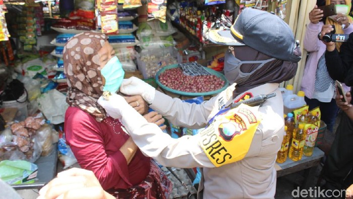 polres pelabuhan tanjung perak