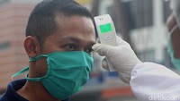 Di tiap posko diberlakukan protokol kesehatan COVID-19, mulai pemeriksaan suhu  badan dengan cara skrining hingga permintaan karantina mandiri di rumah masing masing selama 14 hari dan mewajibkan untuk melapor RT dan RW bahwa baru saja tiba dari luar Sumedang.