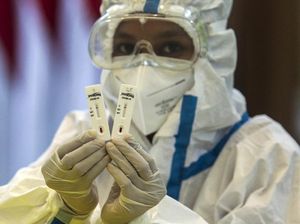 Antusiasme Ratusan Kiai-Ulama Ciamis Jalani Rapid Test Corona