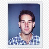 Sejumlah netizen pun terheran-heran kenapa Paul Rudd bisa terlihat 20 tahun lebih muda dari usia sebenarnya. Bahkan salah satu netizen berkomentar dia adalah Benjamin Button di dunia nyata. Foto: istimewa