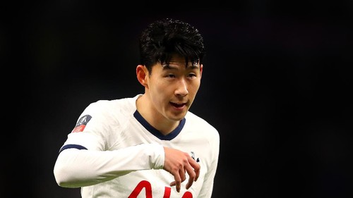 LONDON, ENGLAND - FEBRUARY 05: Heung-Min Son of Tottenham Hotspur reacts during the FA Cup Fourth Round Replay match between Tottenham Hotspur and Southampton FC at Tottenham Hotspur Stadium on February 05, 2020 in London, England. (Photo by James Chance/Getty Images)