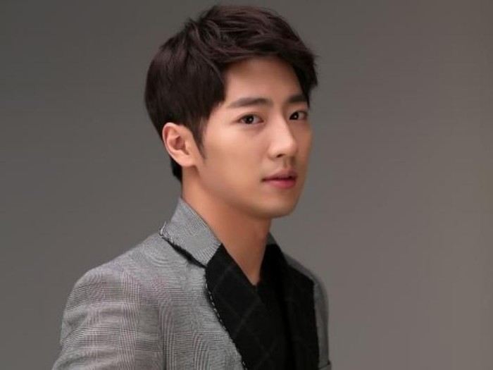 Lee Sang Yeob