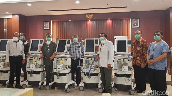 Empat lantai Rumah Sakit Khusus Infeksi (RSKI) Unair Surabaya tengah direnovasi. Yakni lantai 4, 5, 6 dan 7.