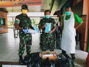 APD Langka, TNI di Tanjungpura Bikin Face Shield dari Tali Kolor