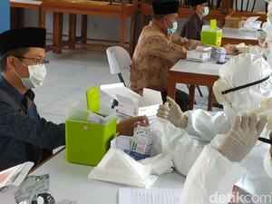 Jabar Hari Ini: Bodebek Siap PSBB-5 Ribu Buruh Di-PHK