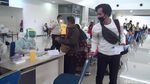 Momen 154 Pekerja Migran dari Malaysia Jalani Rapid Test