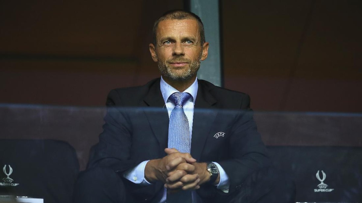 Presiden UEFA, Aleksandr Ceferin, yakin sepakbola akan segera kembali semarak. (Foto: Getty Images/Alexander Hassenstein)