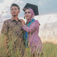 Saat dihubungi Wolipop, Yayan mengaku telah menjalin hubungan asmara dengan kekasihnya selama dua tahun lebih. Perkenalan keduanya pun berawal dari BBM.  Foto: dok. Pribadi