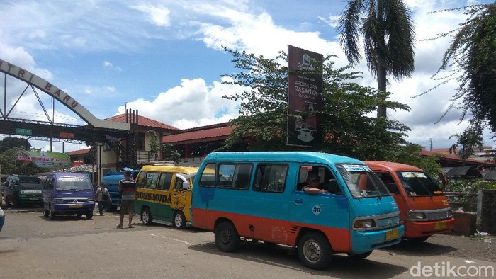 Angkot di Kota Cimahi