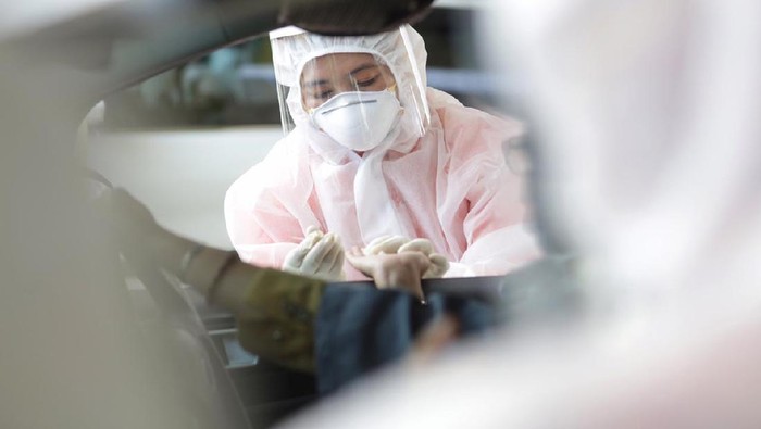 300 Warga Kabupaten Bandung kembali ikuti rapid test