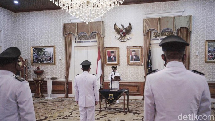 Pelantikan kepala desa di Cianjur