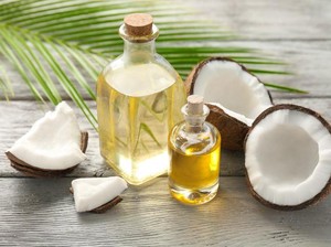 Minyak Kelapa vs Minyak Zaitun, Mana yang Lebih Baik untuk Kesehatan?