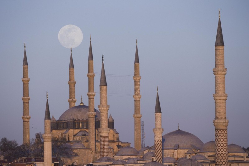 Supermoon