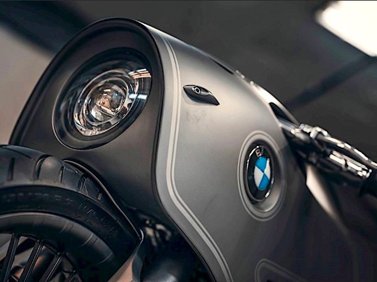 Modifikasi BMW R NineT dari Masa Depan