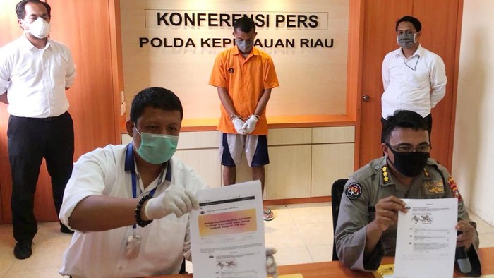 Polda Kepri tangkap warga yang diduga melecehkan kinerja Presiden Jokowi