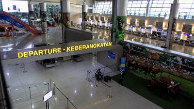 WNA Dilarang Masuk, Perbatasan Indonesia-Bandara Sepi