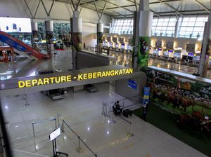 WNA Dilarang Masuk, Perbatasan Indonesia-Bandara Sepi