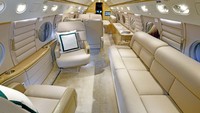 Fasilitas pesawat jet pribadi Messi terbilang mewah, yakni punya 16 kursi yang bisa diubah menjadi tempat tidur. Foto: (Gulfstream)