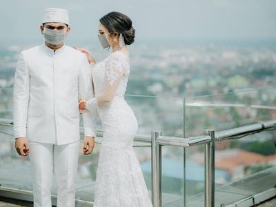 Intip Tren Foto Pernikahan di Tengah Corona, Pakai Masker dan Disinfektan