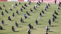Tes tersebut digelar di stadion WA, Ansan, Korea Selatan, Sabtu (4/4/2020) lalu. Pemilihan stadion juga bentuk dari pencegahan virus COVID-19 dengan cara social distancing.