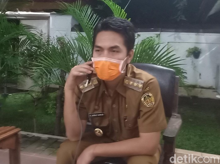 Gelombang mudik awal mulai terasa di Kabupaten Madiun. Pemkab mencatat sudah ada 10 ribu perantau yang nekat pulang di tengah wabah virus Corona.