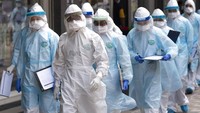 Dirjen Kesehatan Malaysia, Dr Noor Hisham Abdullah mengatakan, Dalam sehari, negeri itu juga melaporkan satu kematian pasien COVID-19, sehingga kini total kematian karena virus Corona berjumlah 63 jiwa. AP Photo/Vincent Thian.