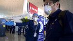 Stasiun-Bandara Wuhan Ramai Penumpang Usai Lockdown Berakhir